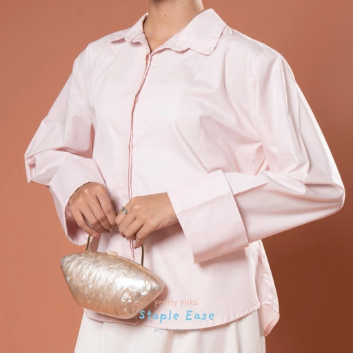 Image of BWBYAZ STAPLE EASE - KELANA FITTED SHIRT (READY STOCK)