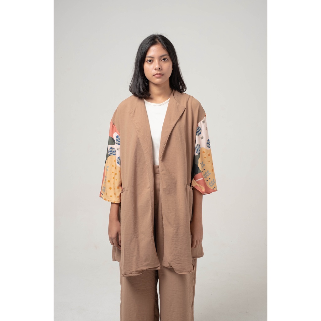 Dama Kara Hanna Printed Sleeves (Outer Only)