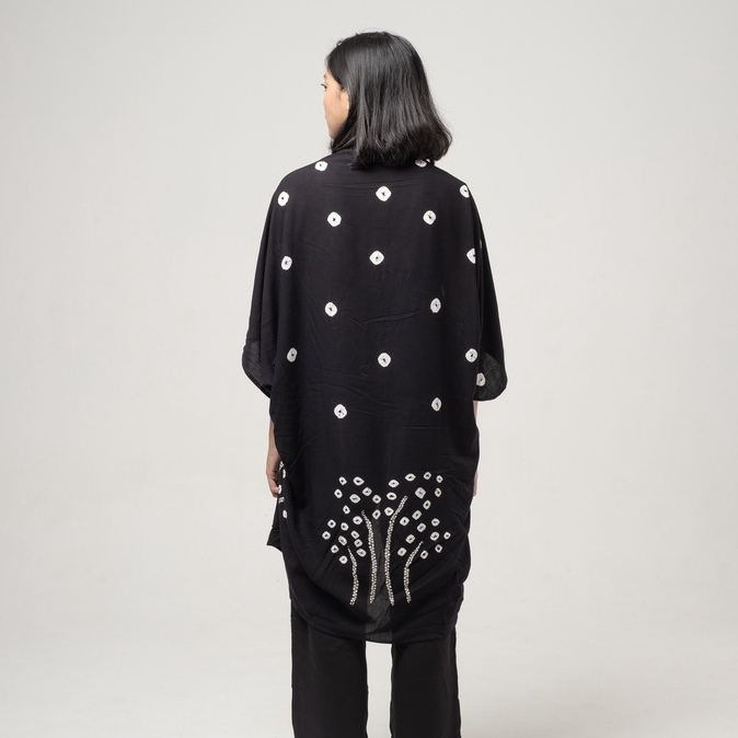 Dama Kara Seruni Outer