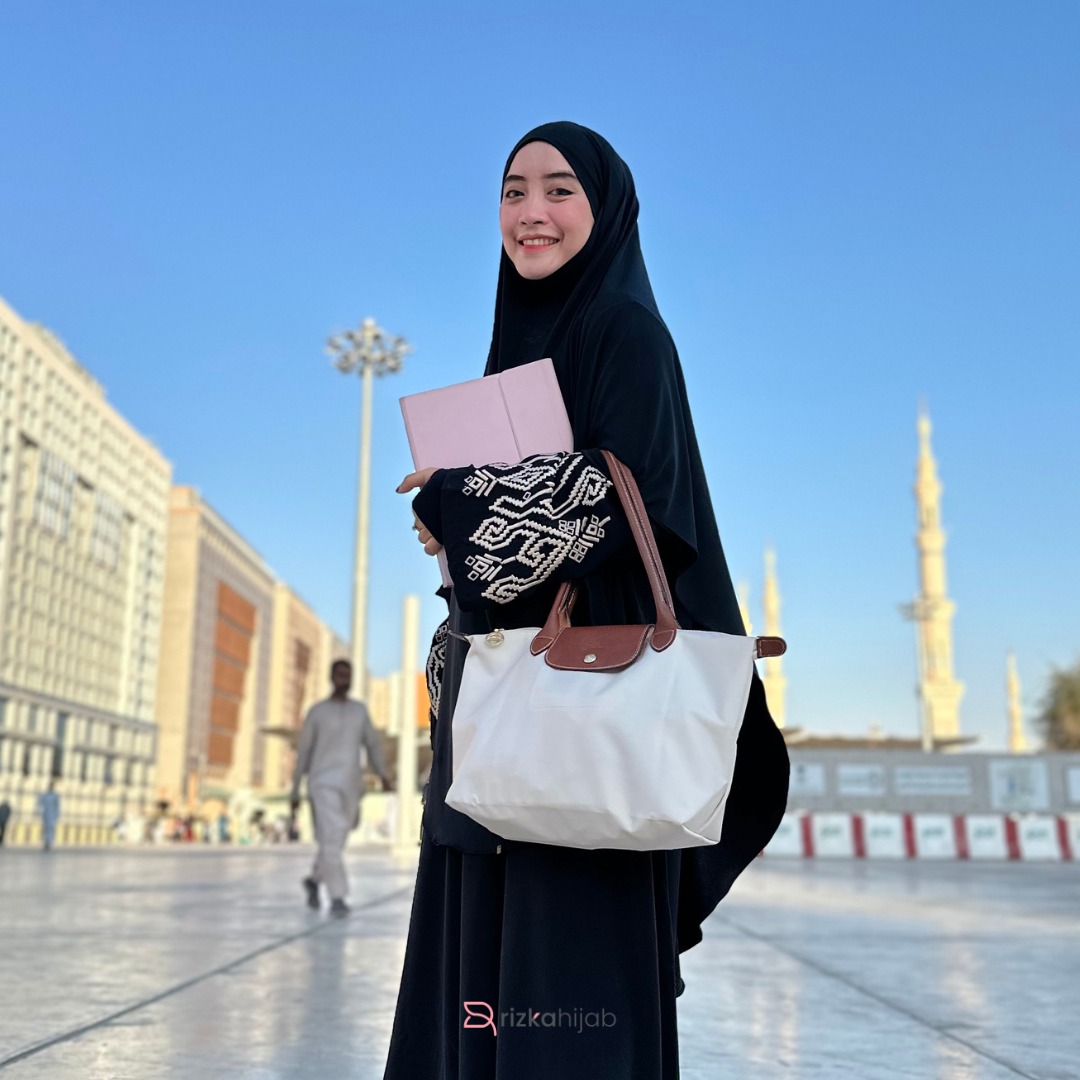 RIZKA HIJAB Janette Abaya Bordir Tangan Dubai Gamis Hitam Mewah Hokaido Arabian Turkey Umroh Haji