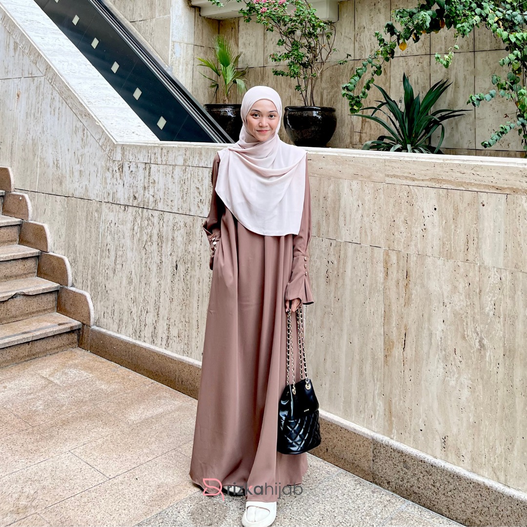 RIZKA HIJAB Hafshah Abaya Wolfis Premium Umroh Haji Mewah Elegan Turkey Wanita Muslim