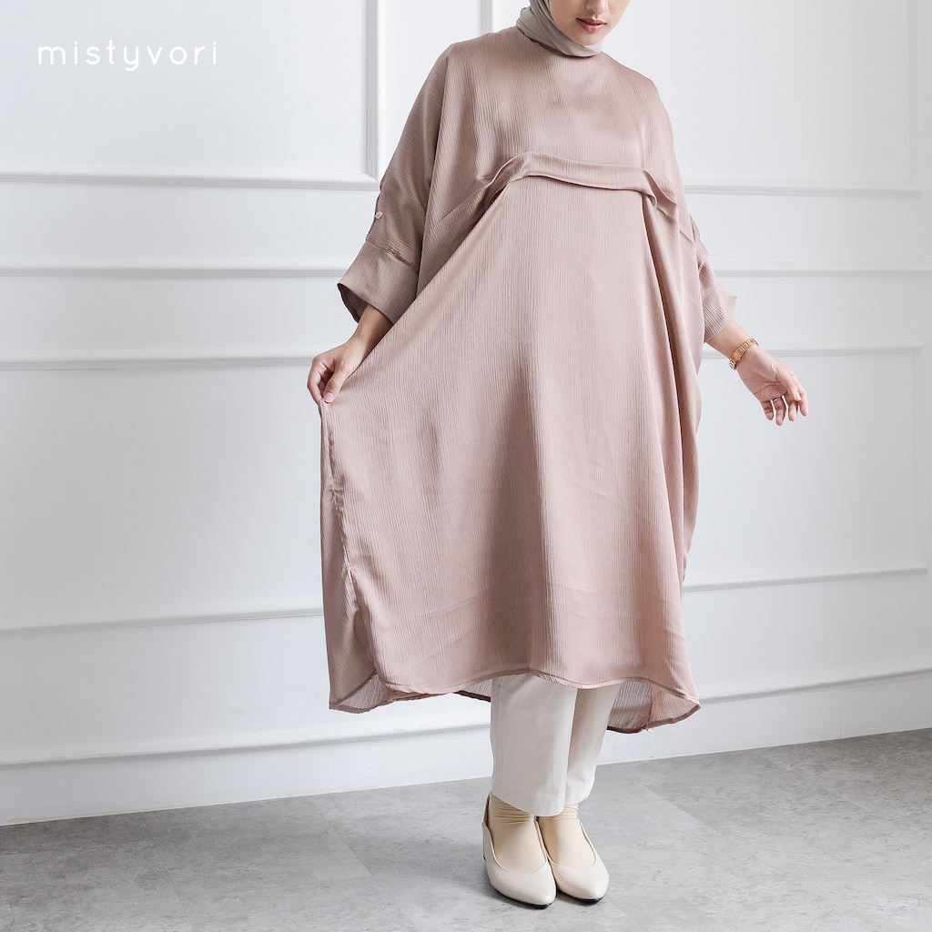 Mistyvori Luna Tunik Bahan Silk Cradenza