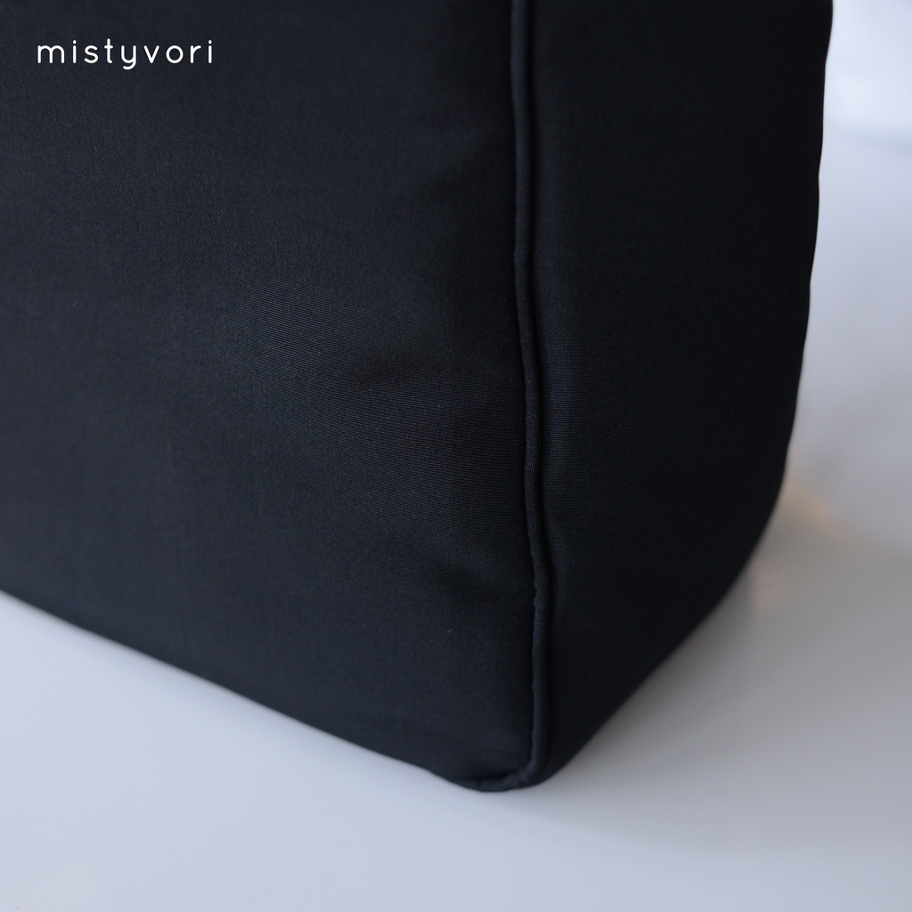 Celle Handbag Black