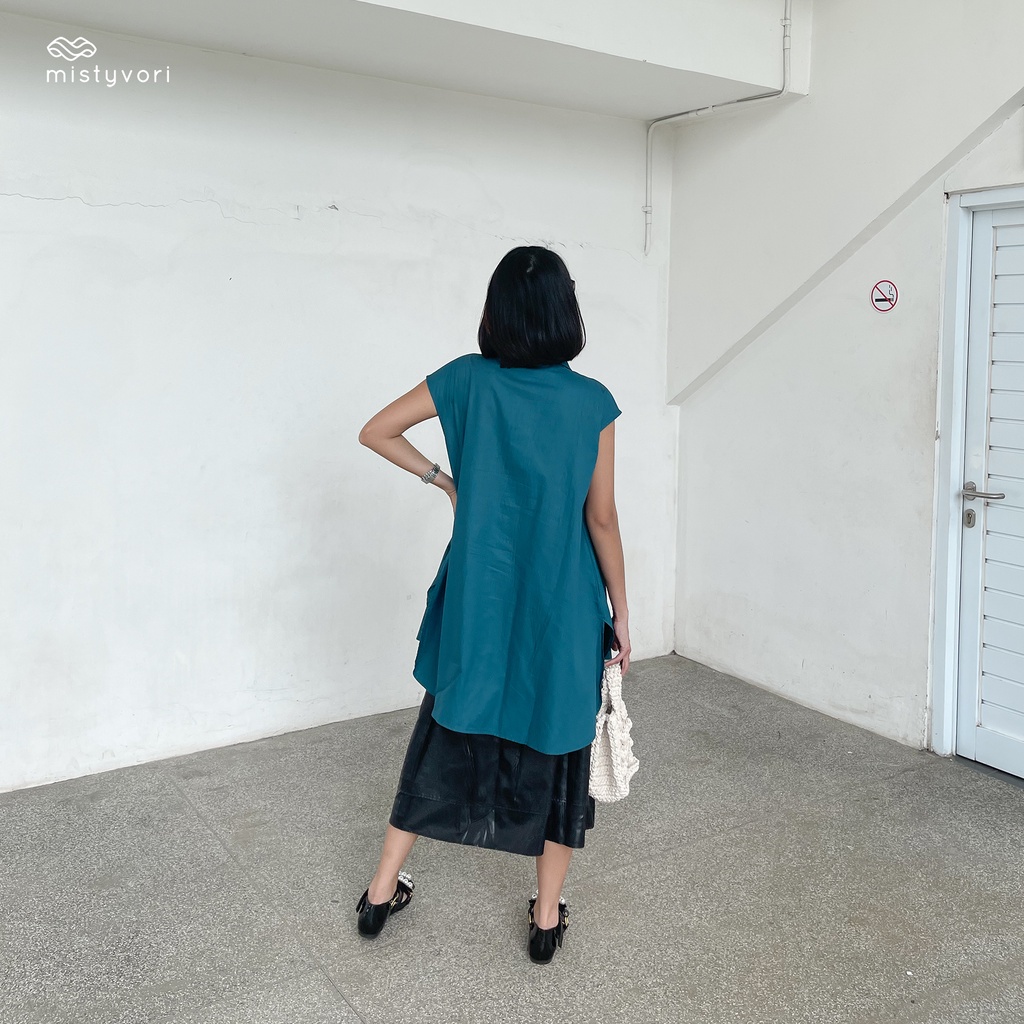 Catalina Sleeveless Shirt 