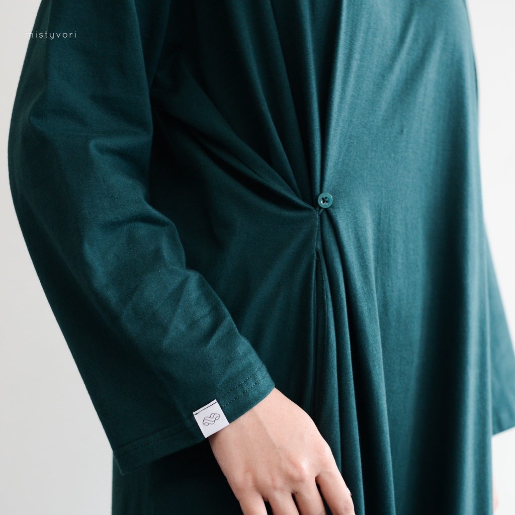 Mistyvori Leora Tunik Bahan Combed Atasan Wanita Muslim