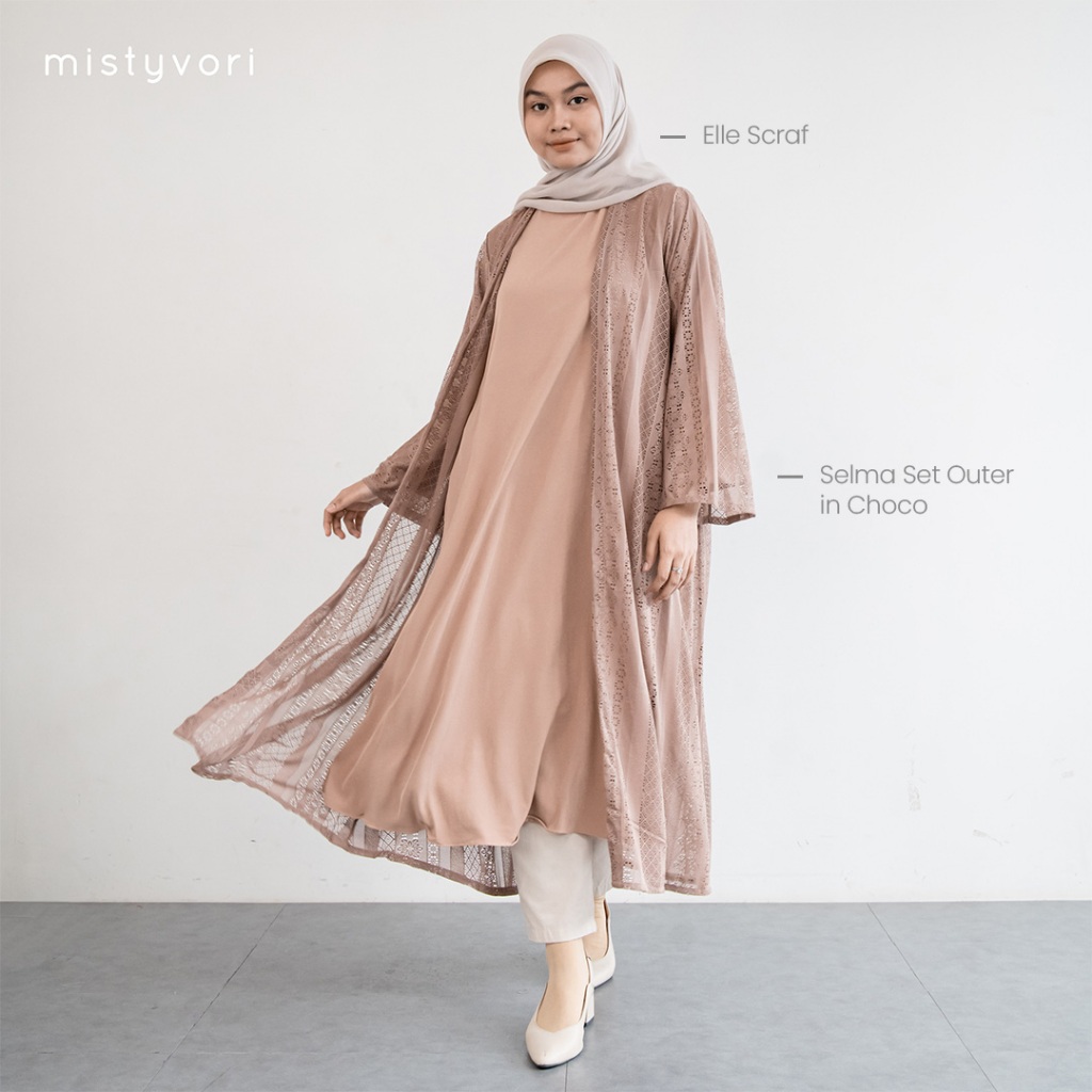 Selma Set Outer 