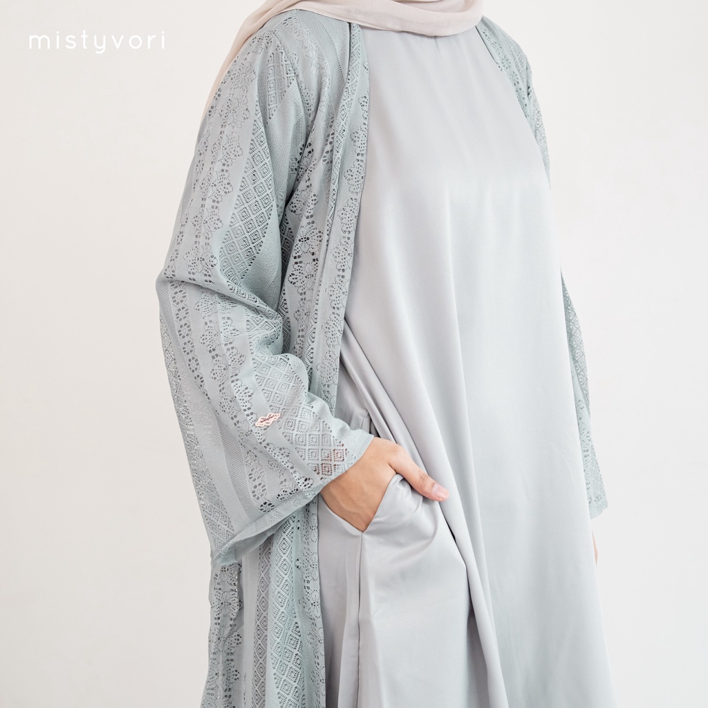 Selma Set Outer 