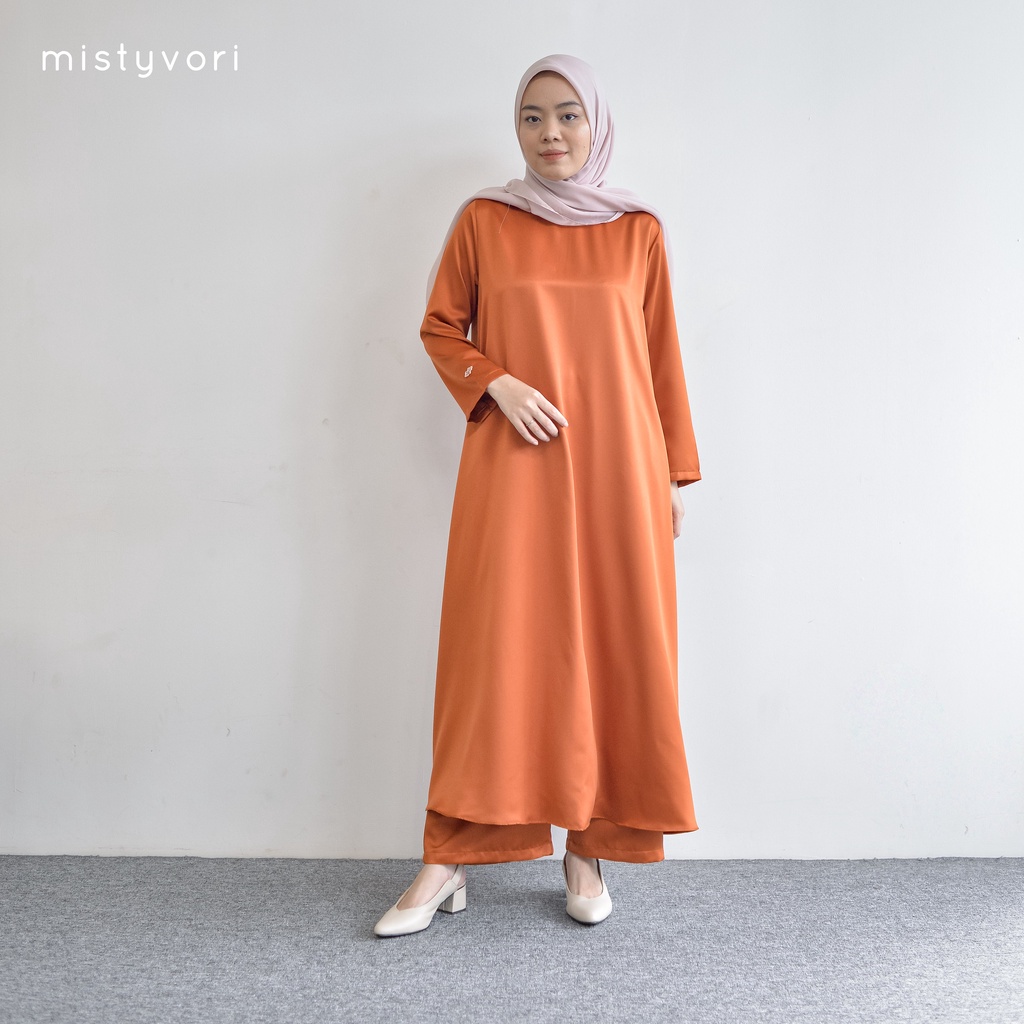Najma Oneset