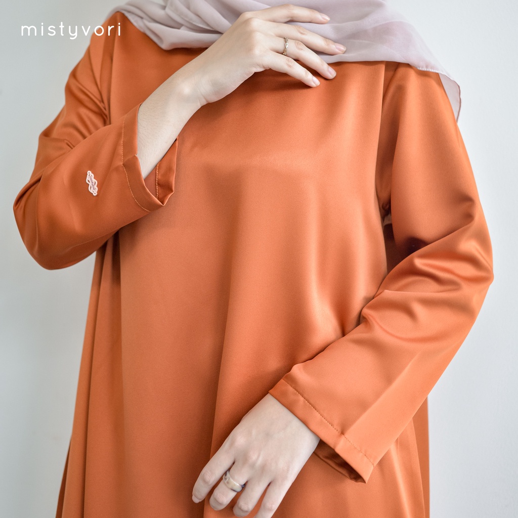 Najma Oneset