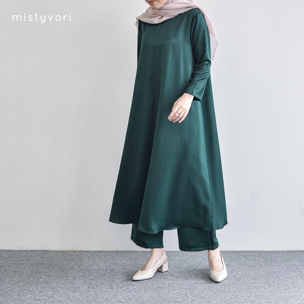 Najma Oneset