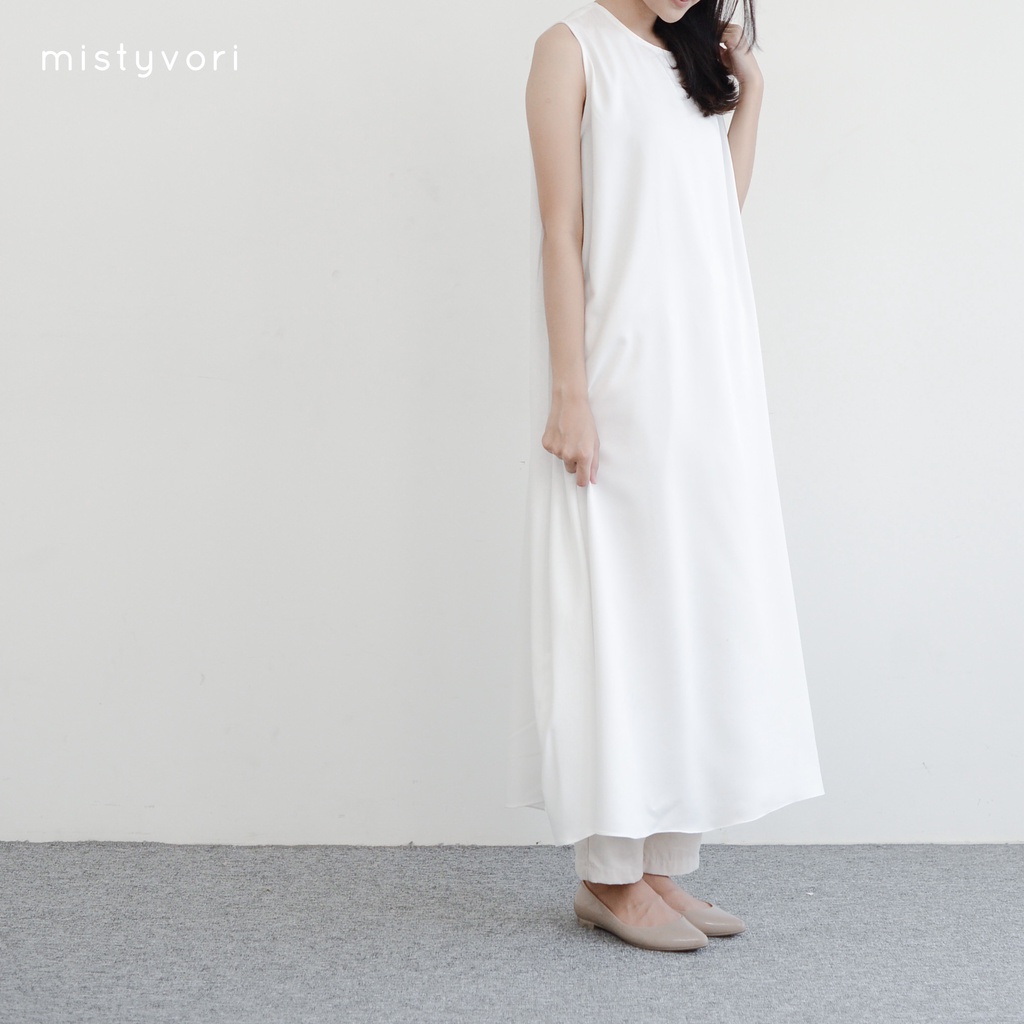 Lily Sleeveless Tunik