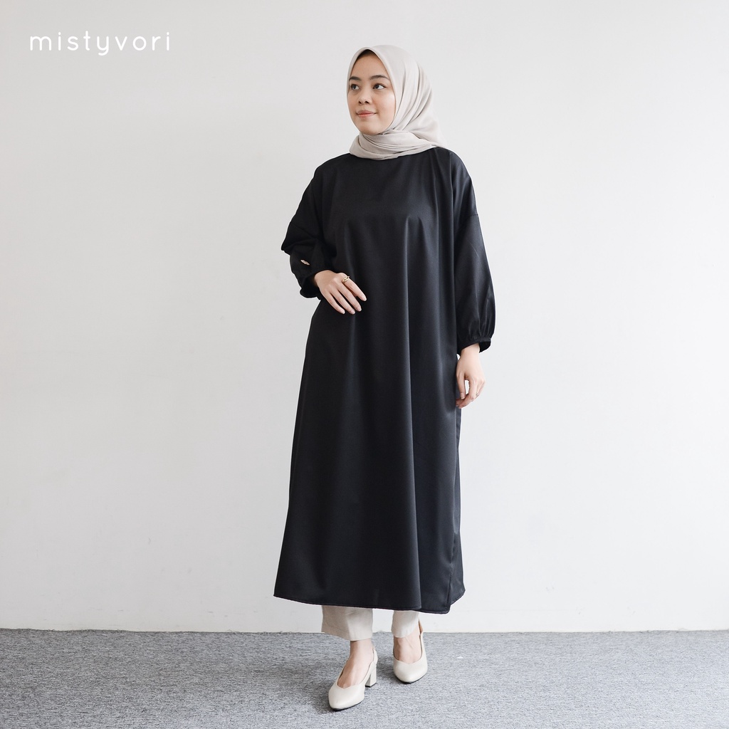 Geya Tunik