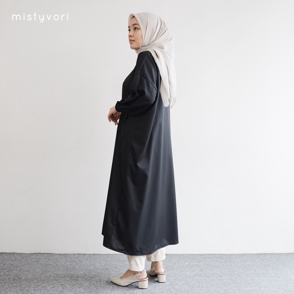 Geya Tunik