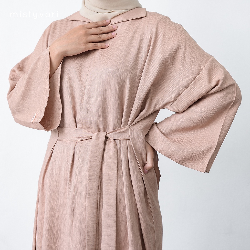 Clara Abaya