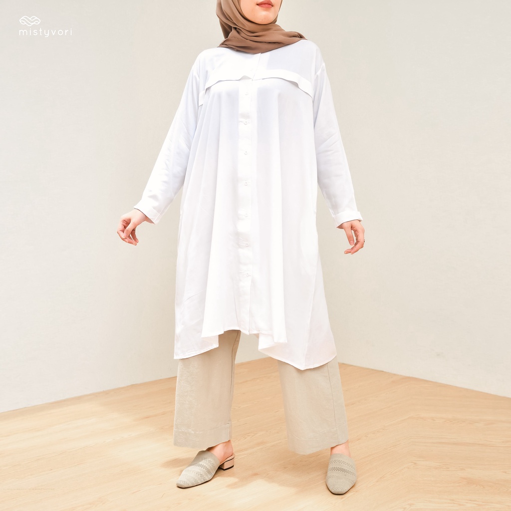 Yuuna Tunik 