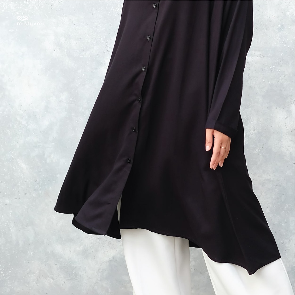 Yuuna Tunik 