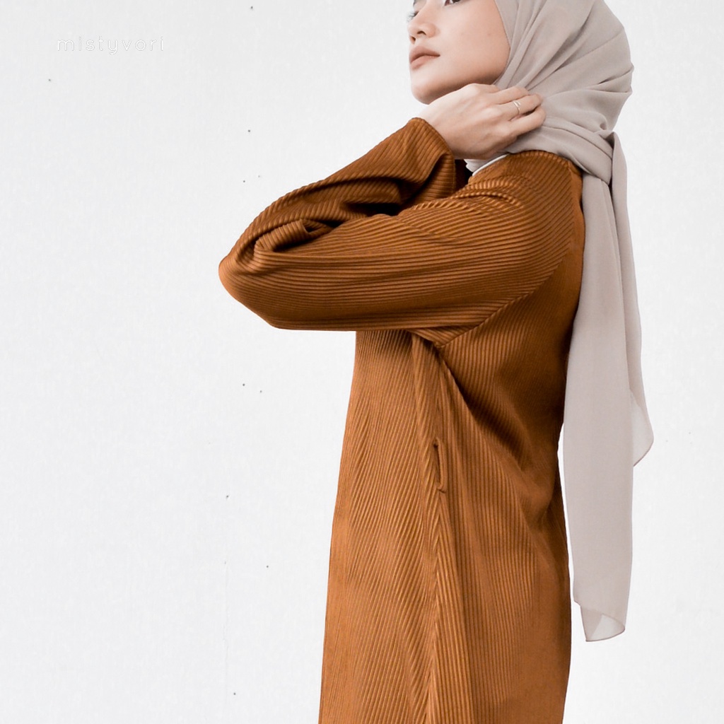 Michi Dress