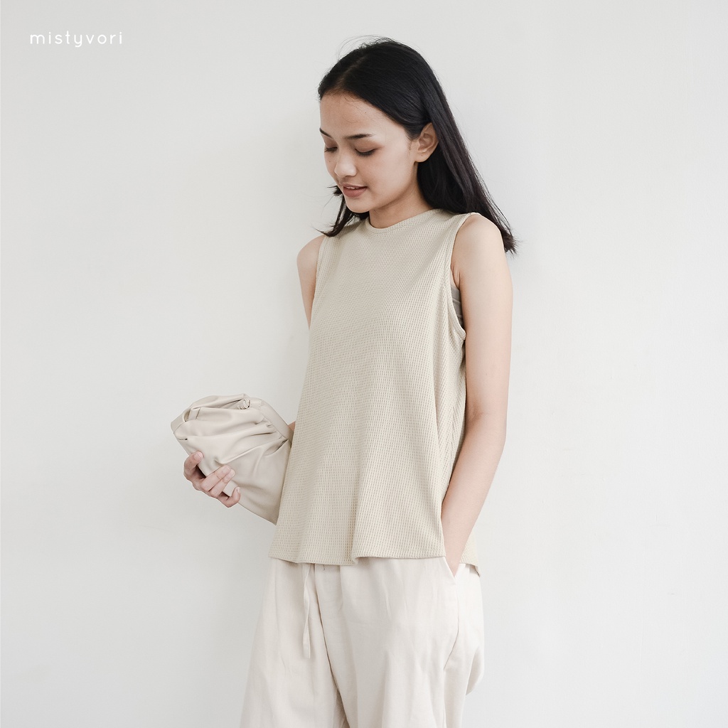 Mistyvori  | Ola Tank Bahan Waffle