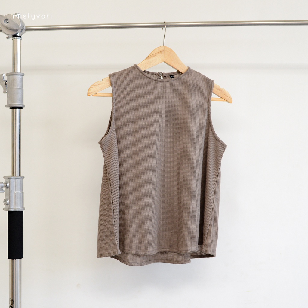 Mistyvori  | Ola Tank Bahan Waffle