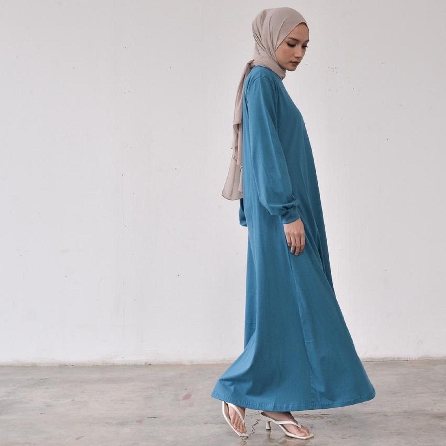 Yumi Dress