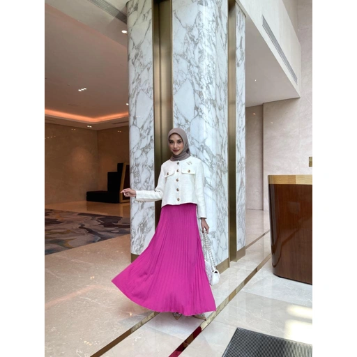 Image of UMBRELLA PLEATS SKIRT - FUSCHIA