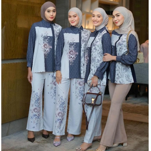 Image of Vanilla Hijab - Tuscan SET - FREE PARFUM