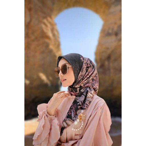 Image of Vanilla Hijab - Magical Scarf - PO