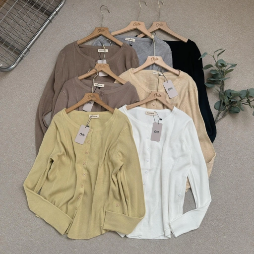 Image of Oclo Ribby Knit Cardi Basic Casual Dailywear