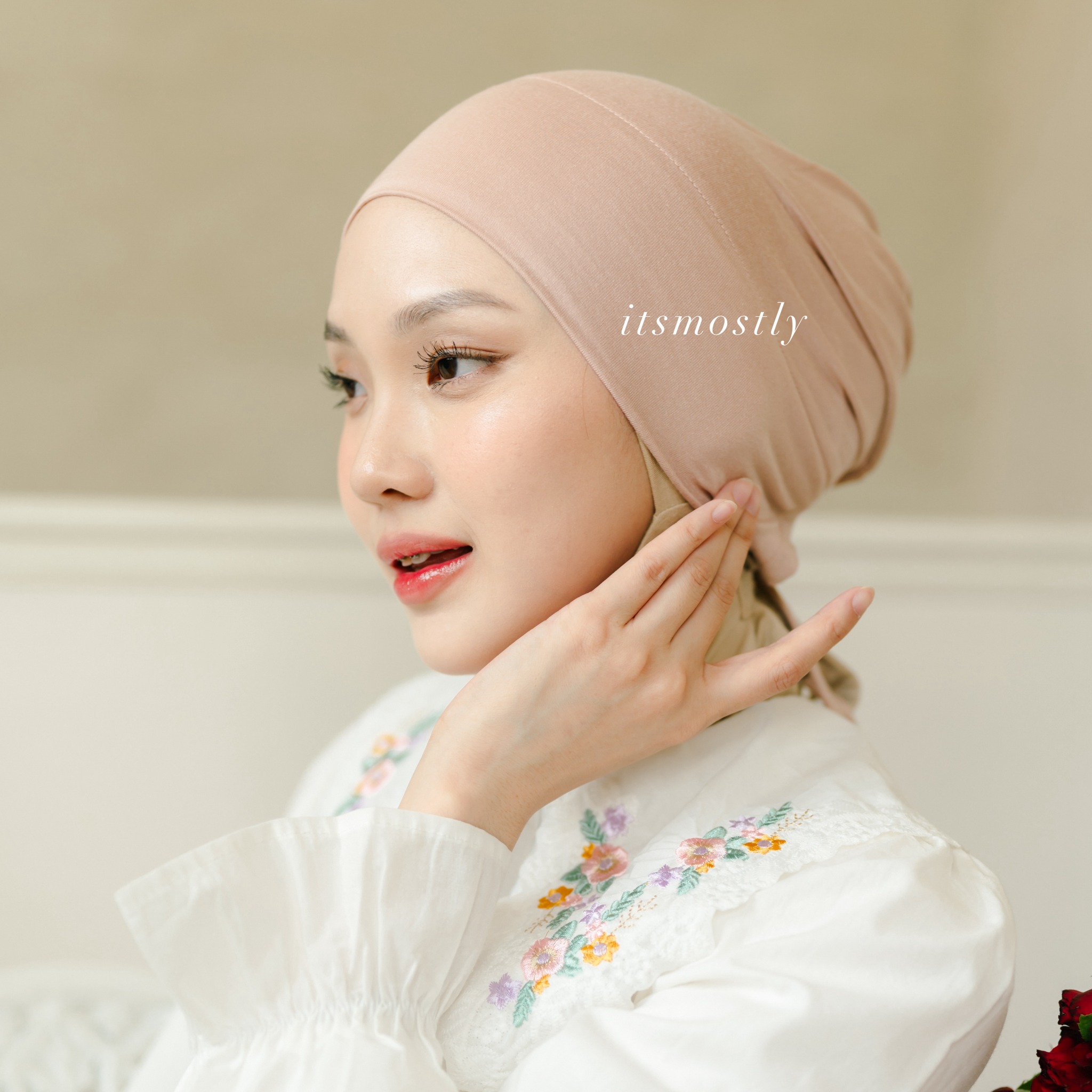 ITSMOSTLY - Jena Inner x Julia (Ciput Kaos Air cooltech Tencel)