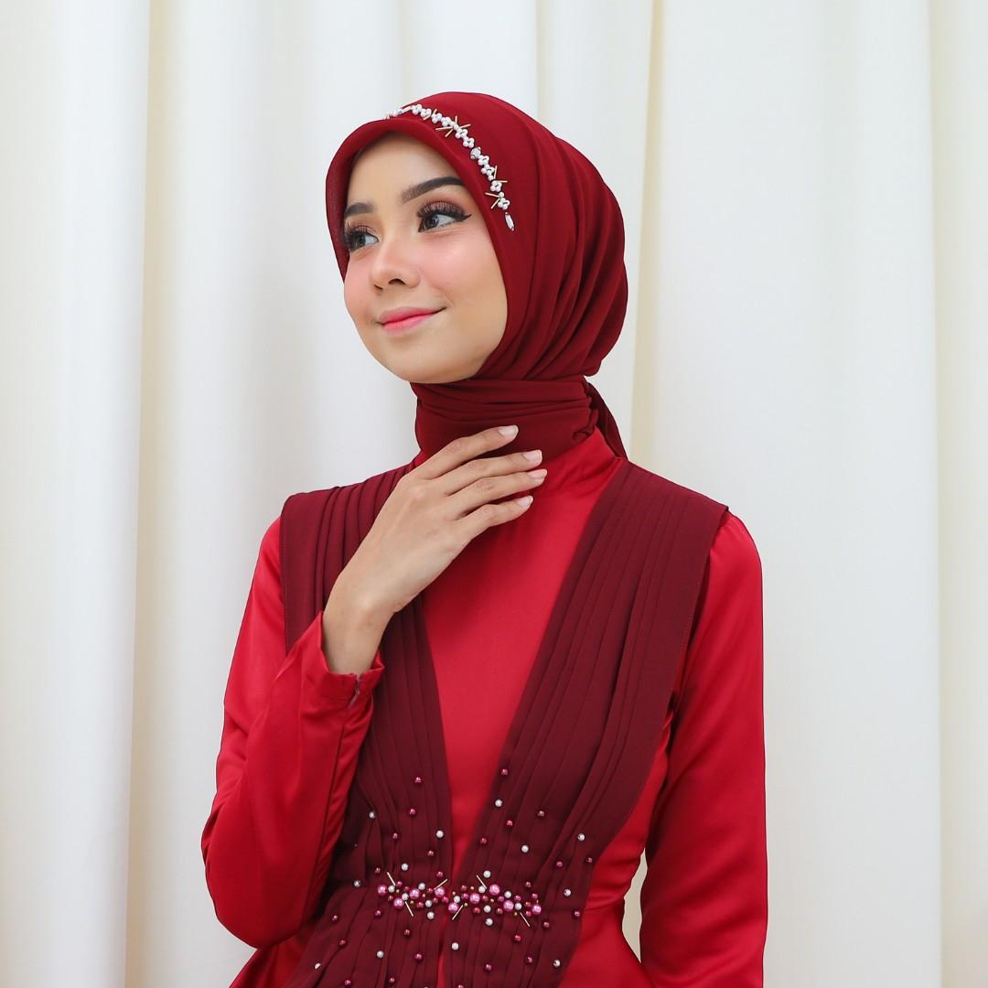 Hijab Payet Segi Empat By @dwiwarna.id Mutiara Segitiga Muslim Square Kerudung