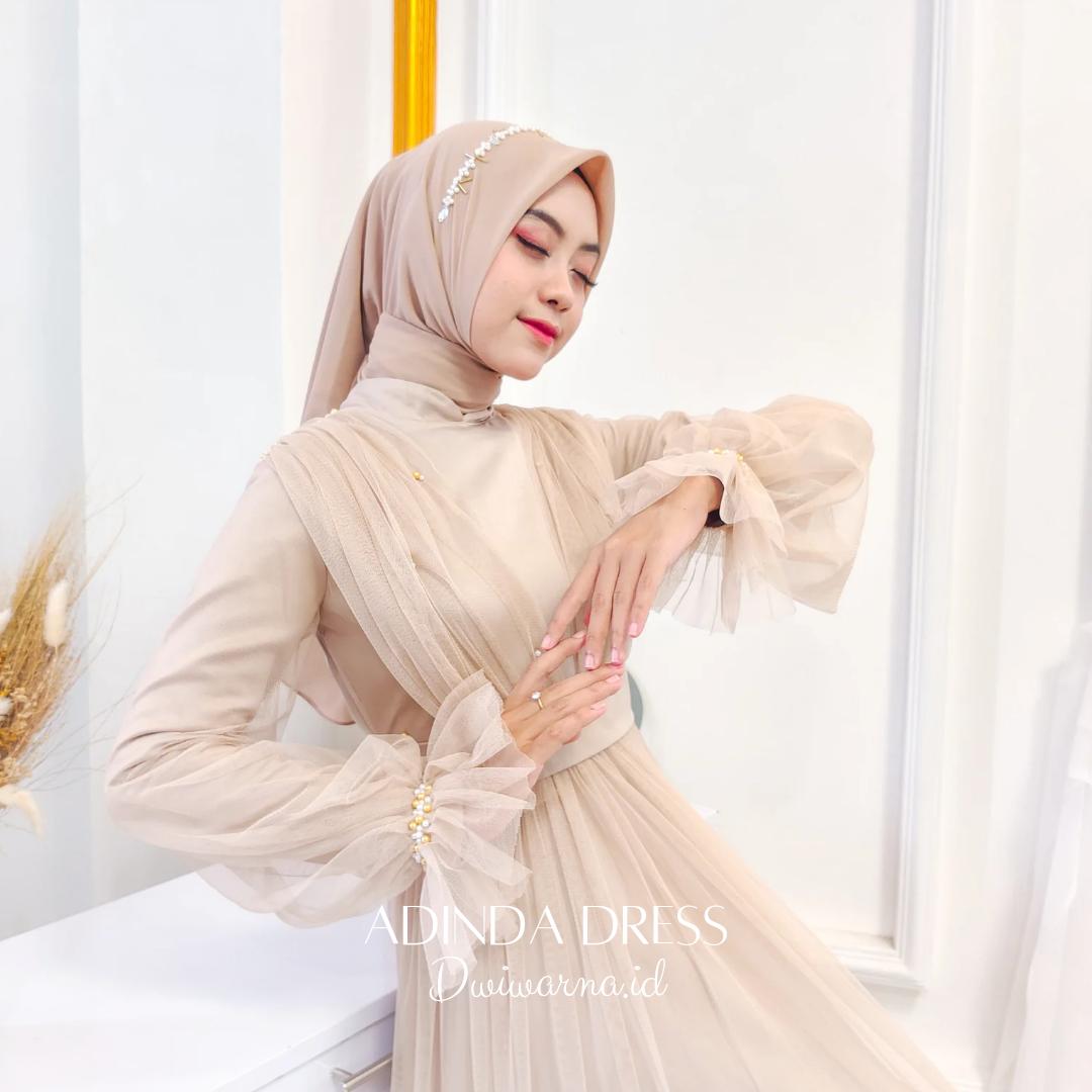Adinda dress by @dwiwarna.id Kancing Muslim