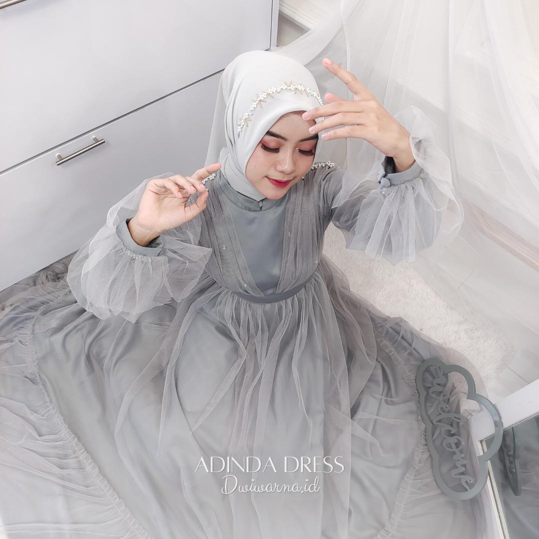 Adinda dress by @dwiwarna.id Kancing Muslim