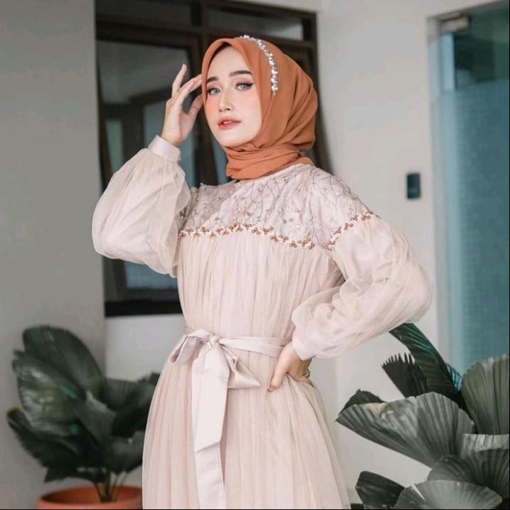 Meira Dress By @dwiwarna.id