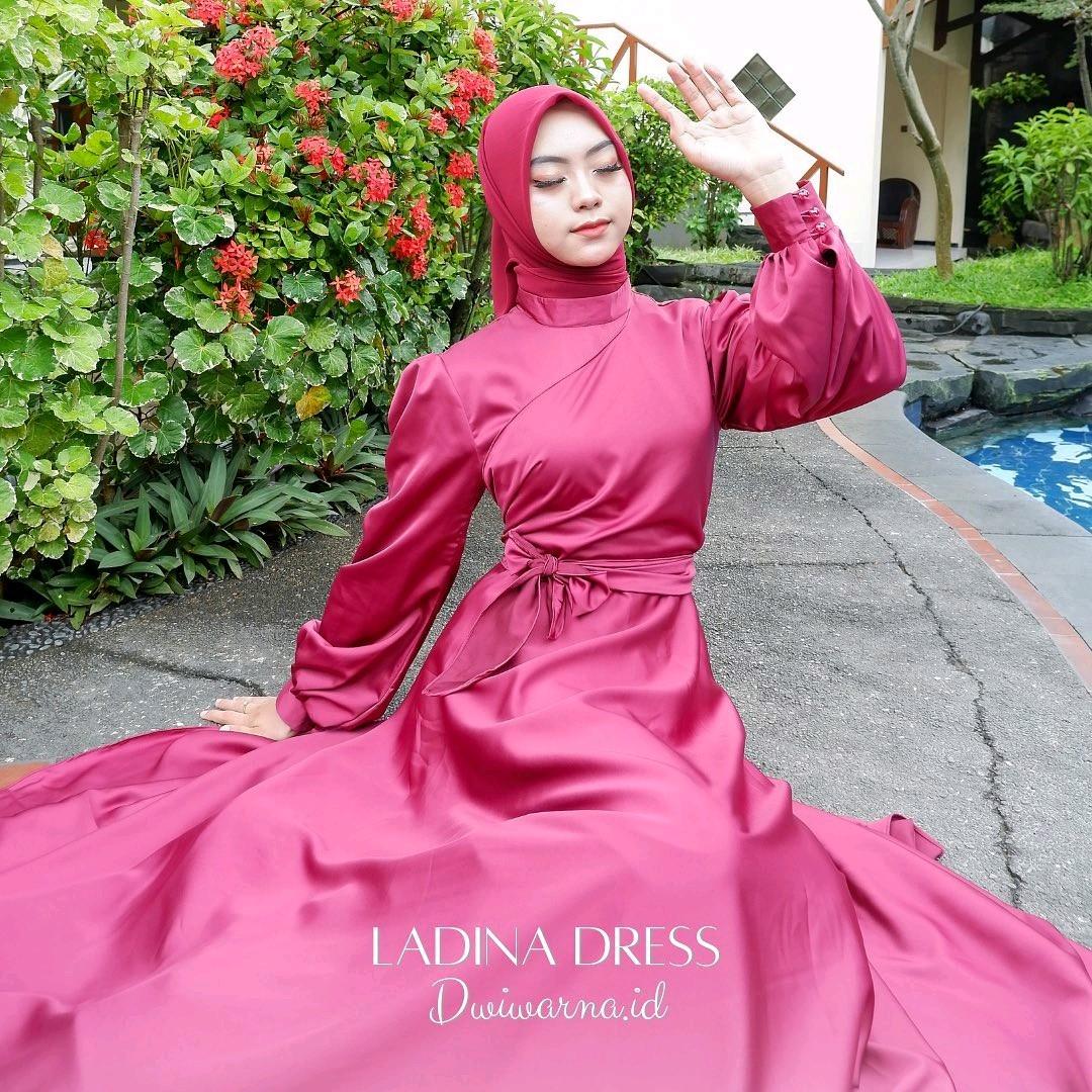 Ladina Dress By @dwiwarna.id