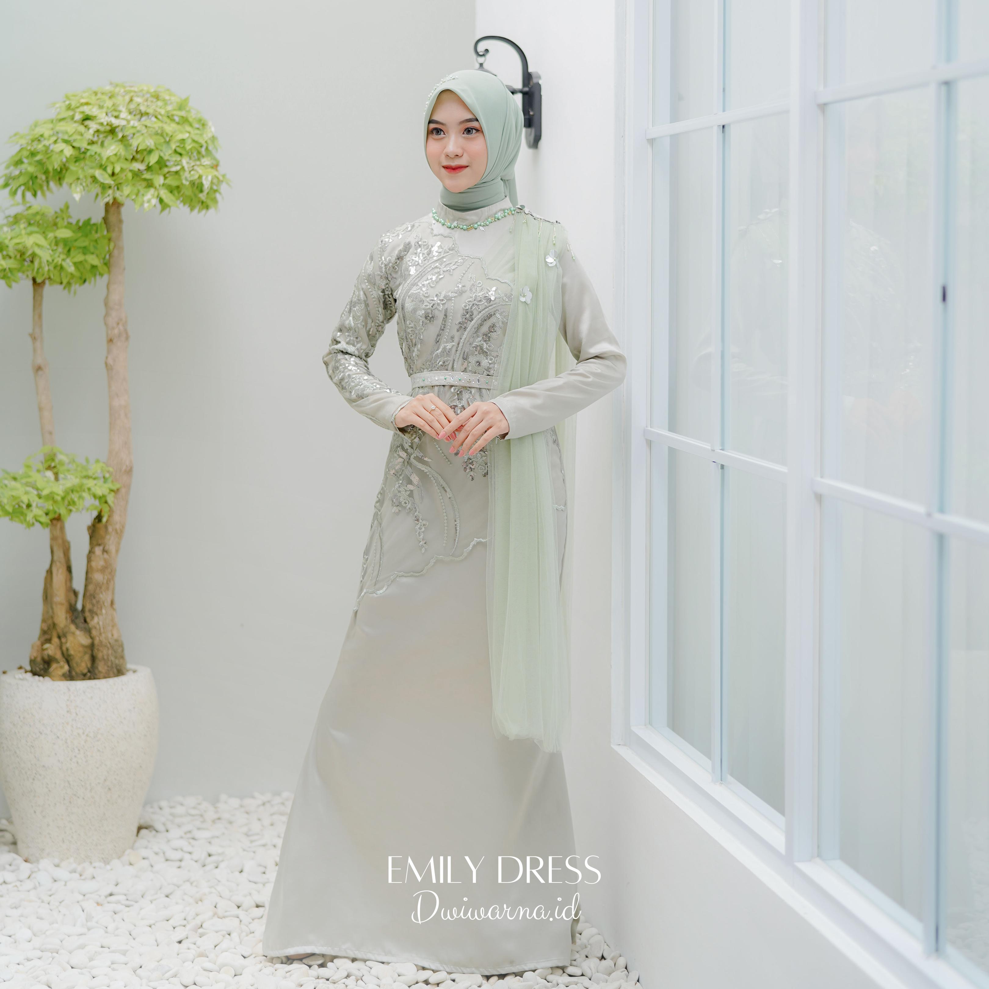 Emily Dress by @dwiwarna.id Kombinasi Muslim