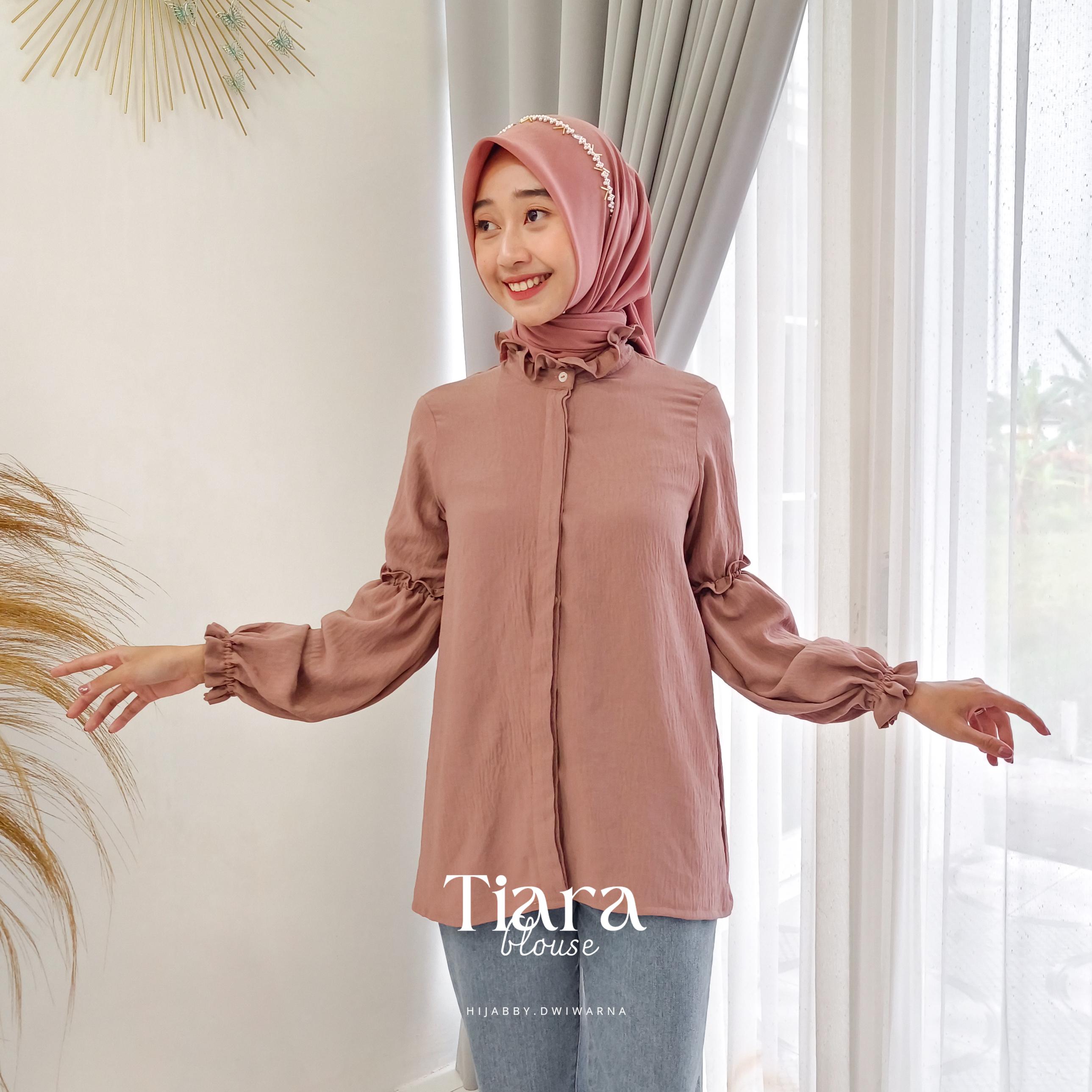Blouse Tiara  By_Dwiwarna