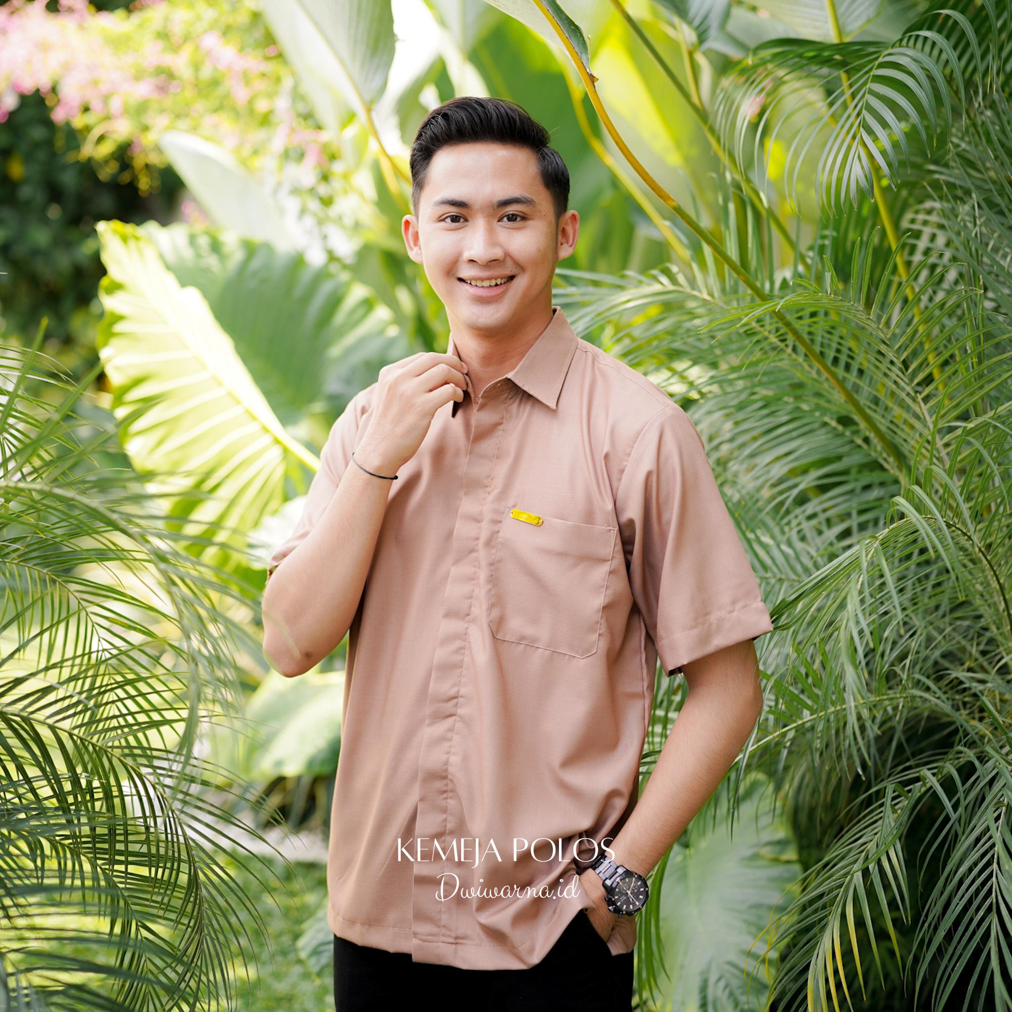 Kemeja Polos Pria by Dwiwarna