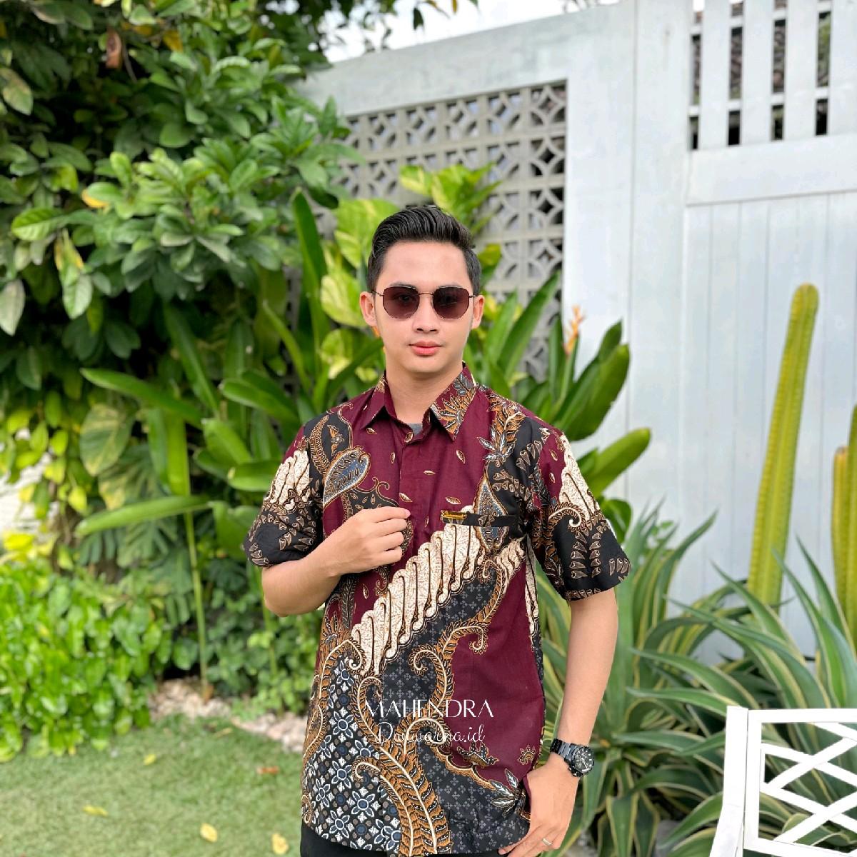 Atasan Kemeja Batik Lengan Panjang/ Batik Lengan Pendek by Dwiwarna