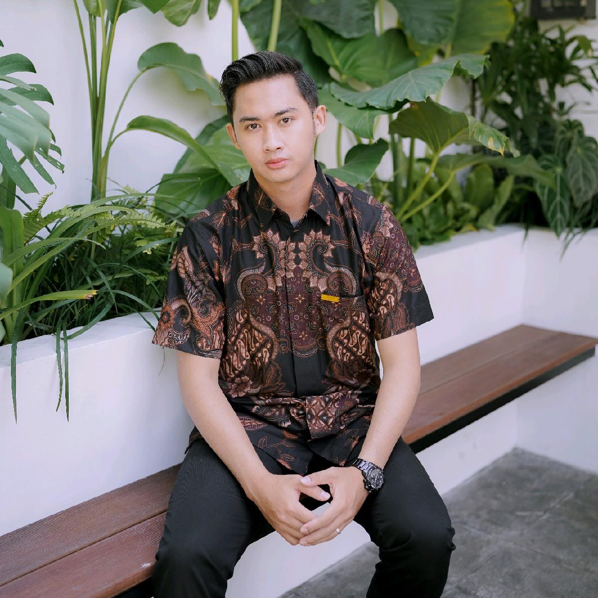 Atasan Kemeja Batik Lengan Panjang/ Batik Lengan Pendek by Dwiwarna