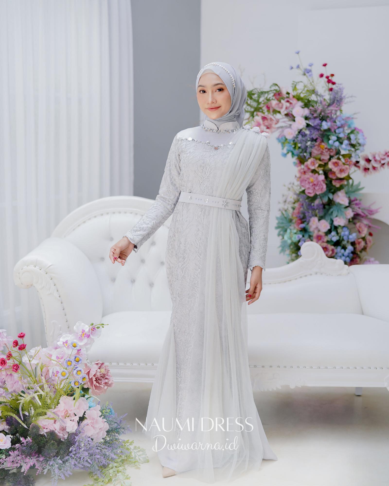 NAUMI DRESS Kondangan Mermaid / Sayap Lepas pasang / Dress Prewedding / Dress Lamaran by Dwiwarna