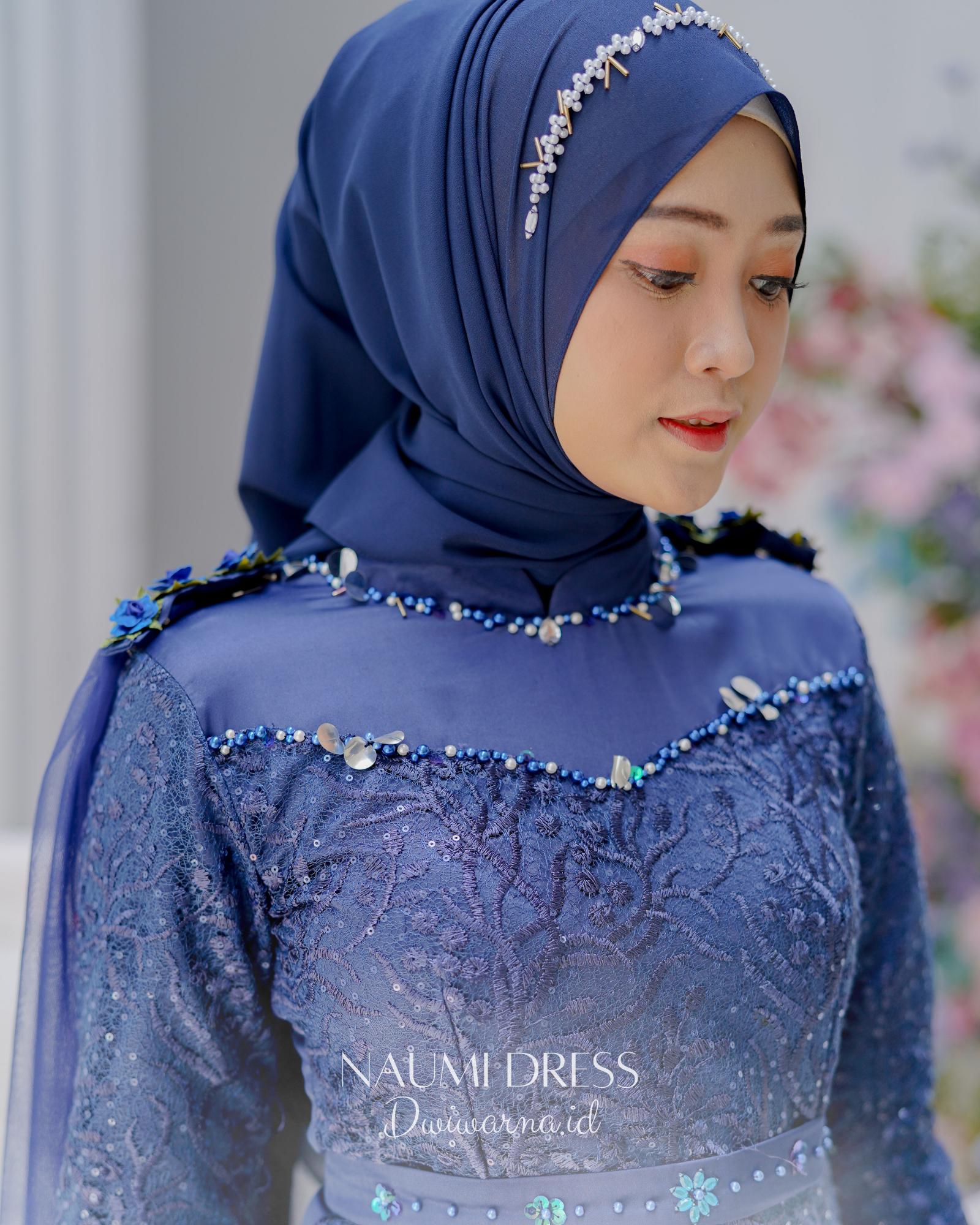 NAUMI DRESS Kondangan Mermaid / Sayap Lepas pasang / Dress Prewedding / Dress Lamaran by Dwiwarna