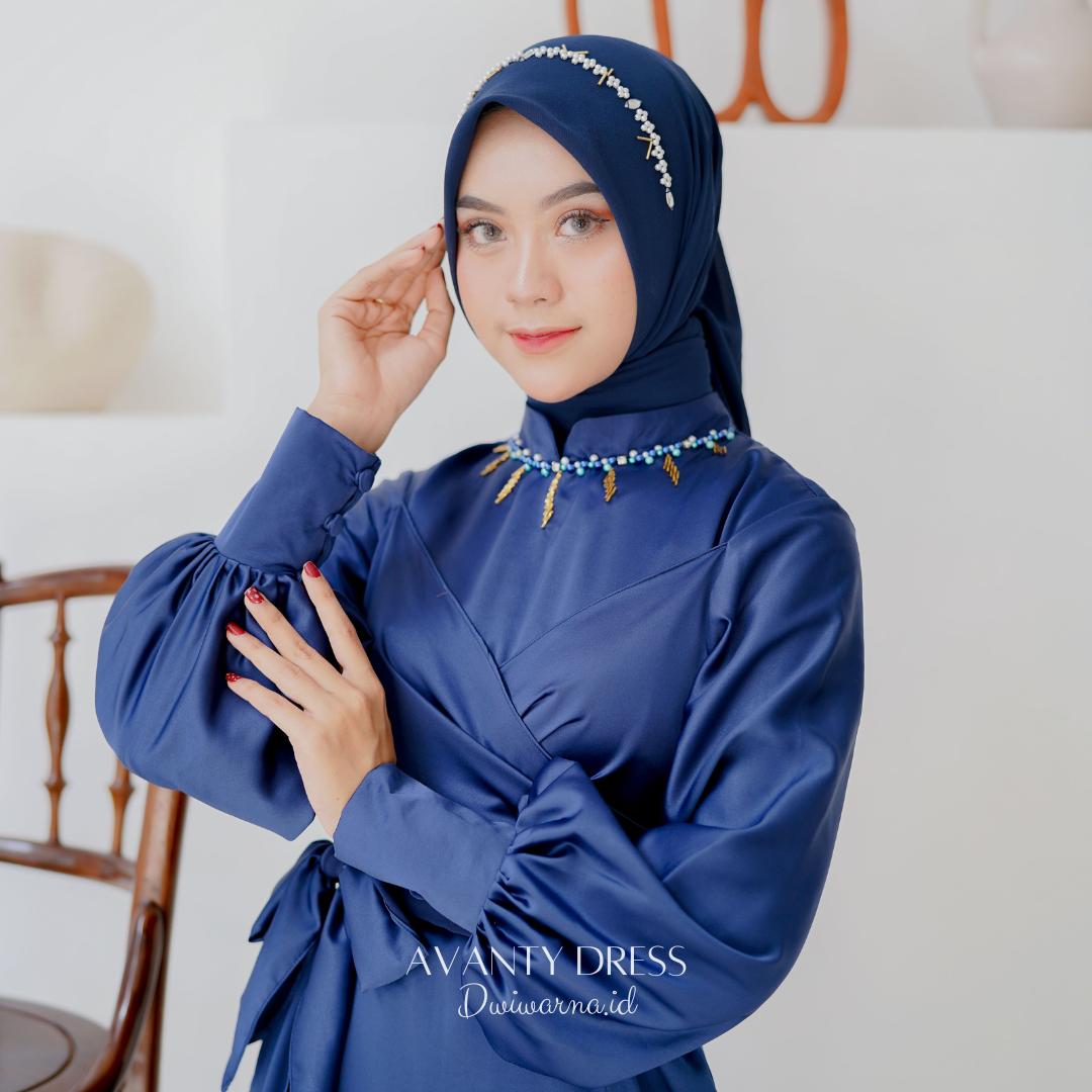 Avanty Dress by @dwiwarna.id