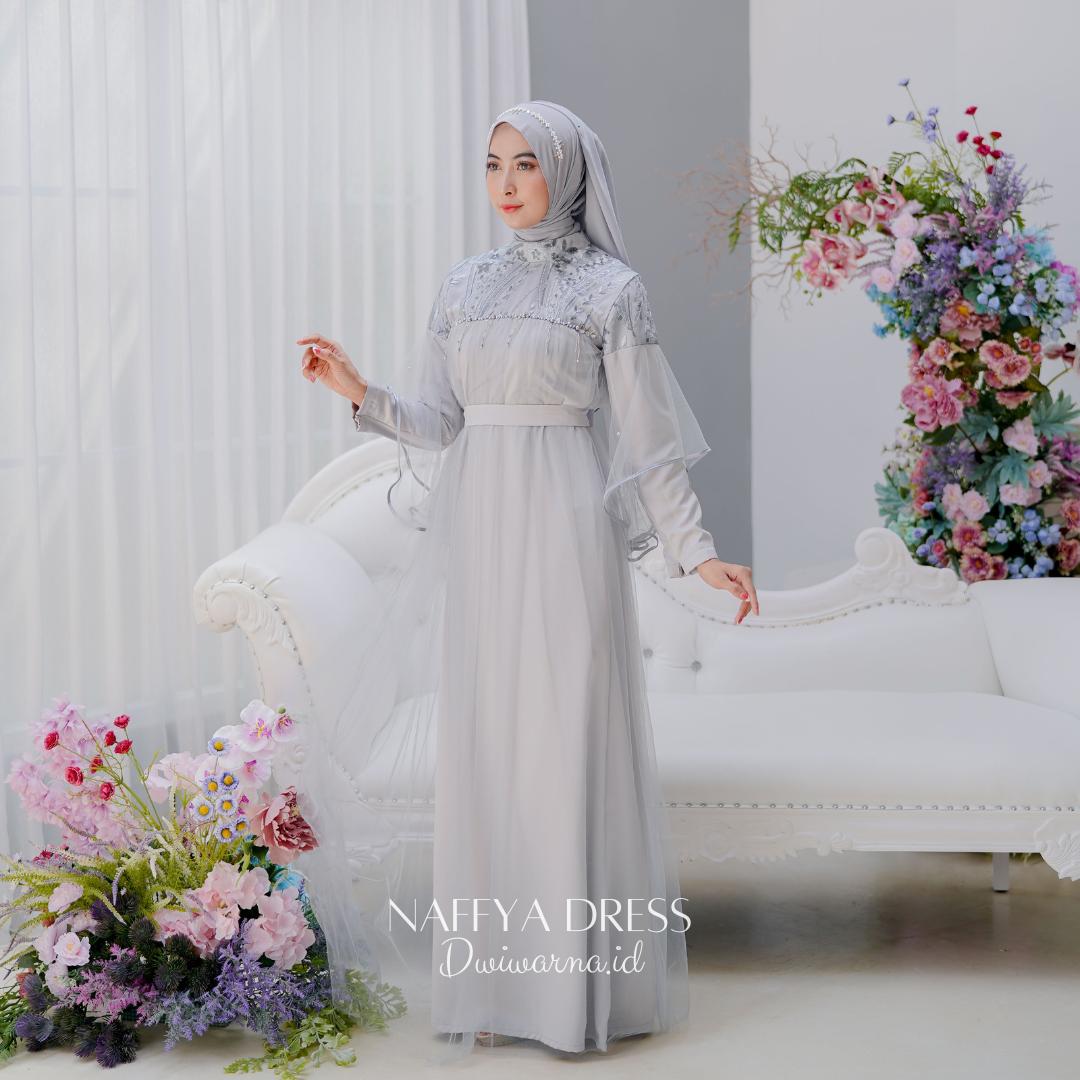 Naffya Dress by @dwiwarna.id