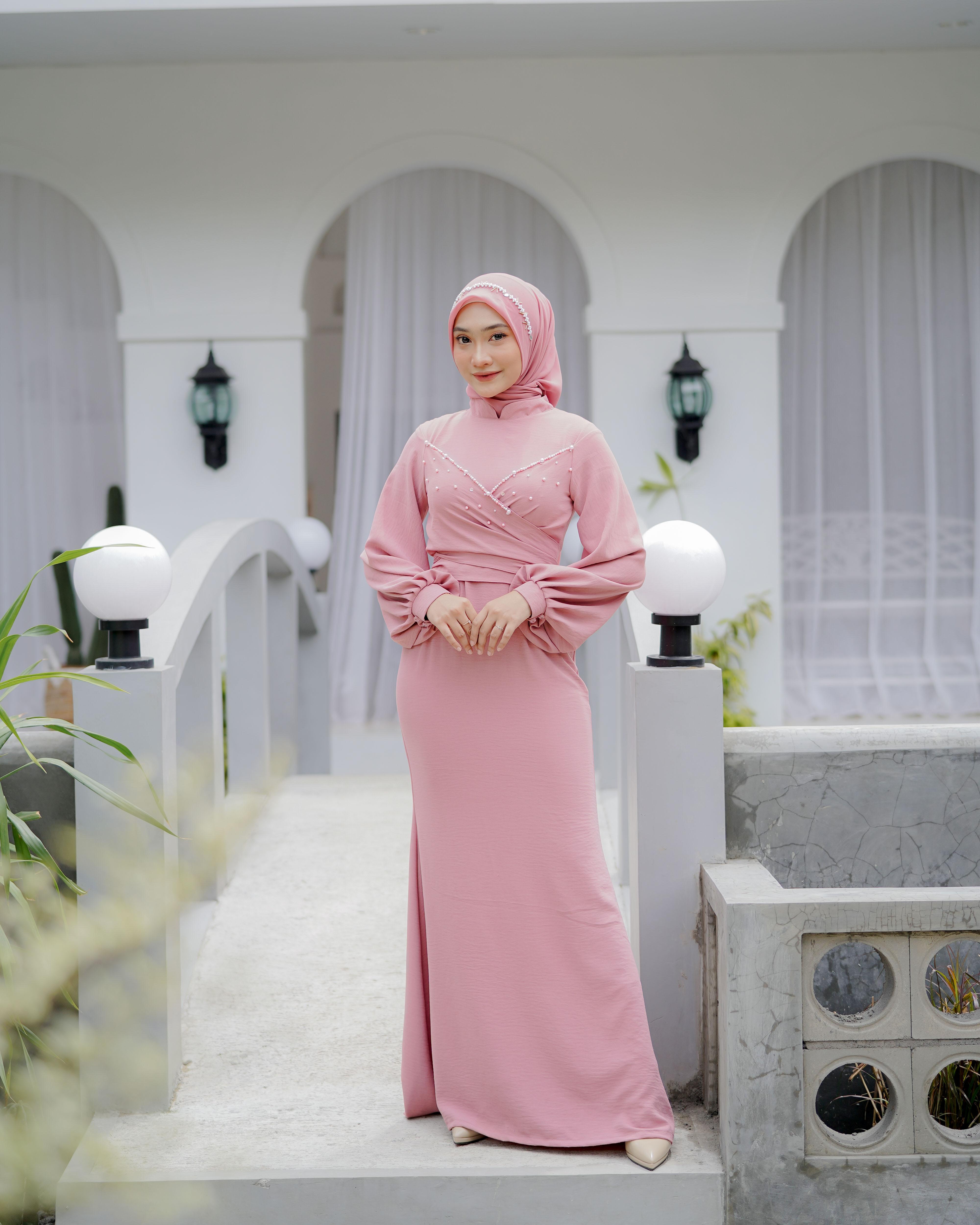 Ivani Dress Kondangan Mermaid Polos BerPayet By Dwiwarna Airflow Balon Wudhu Kancing Muslim Mutiara Muslim Mutiara