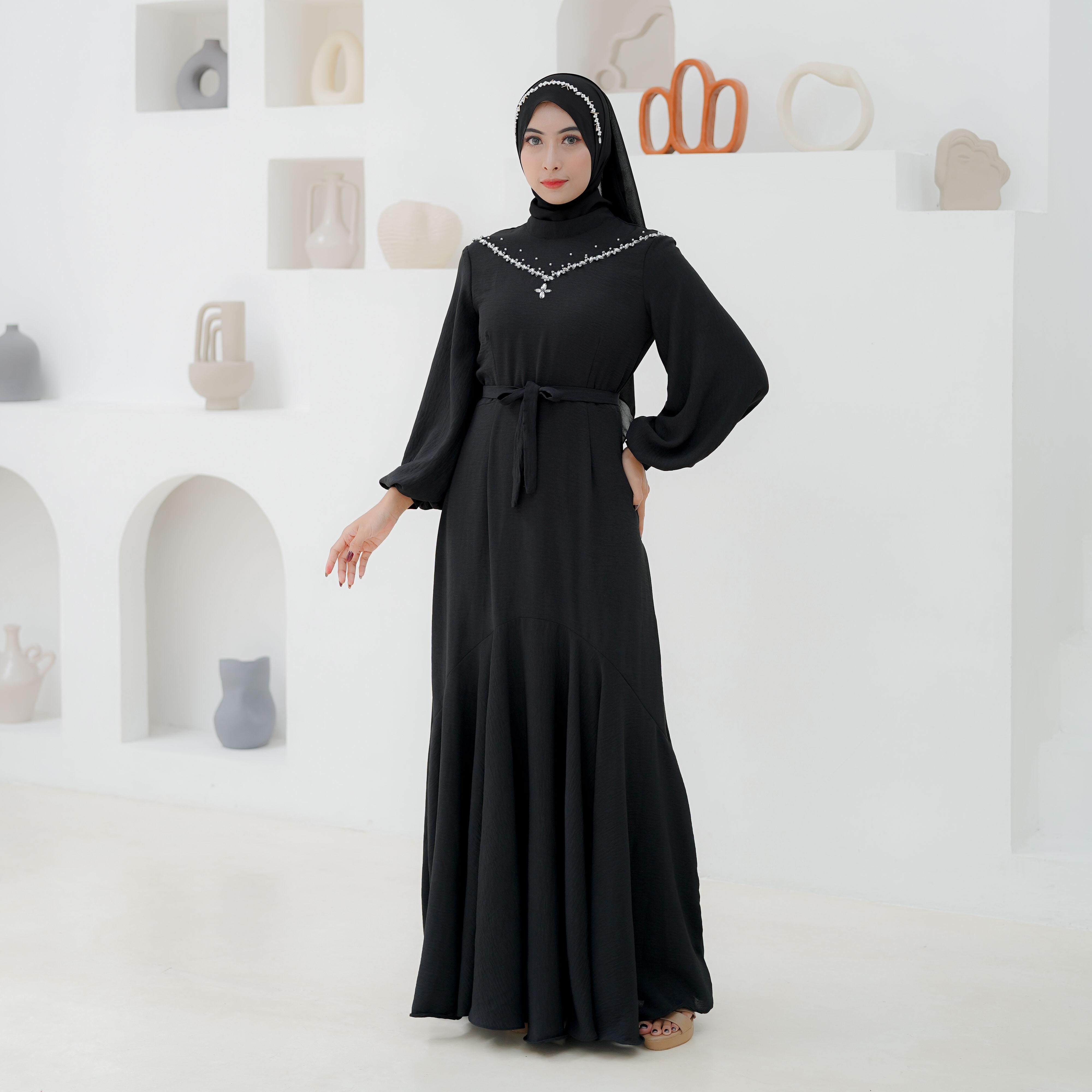 Nadya Dress By @dwiwarna.id