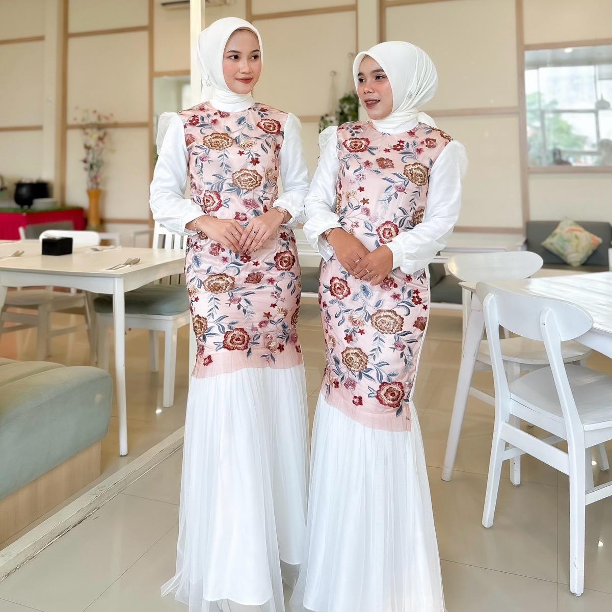 Lovina Dress Kondangan by Dwiwarna Cutting Mermaid Tille Garden Motif terbaru (Motif Terbaru Sesuai Stock yang Ada) Balon Panjang Kancing
