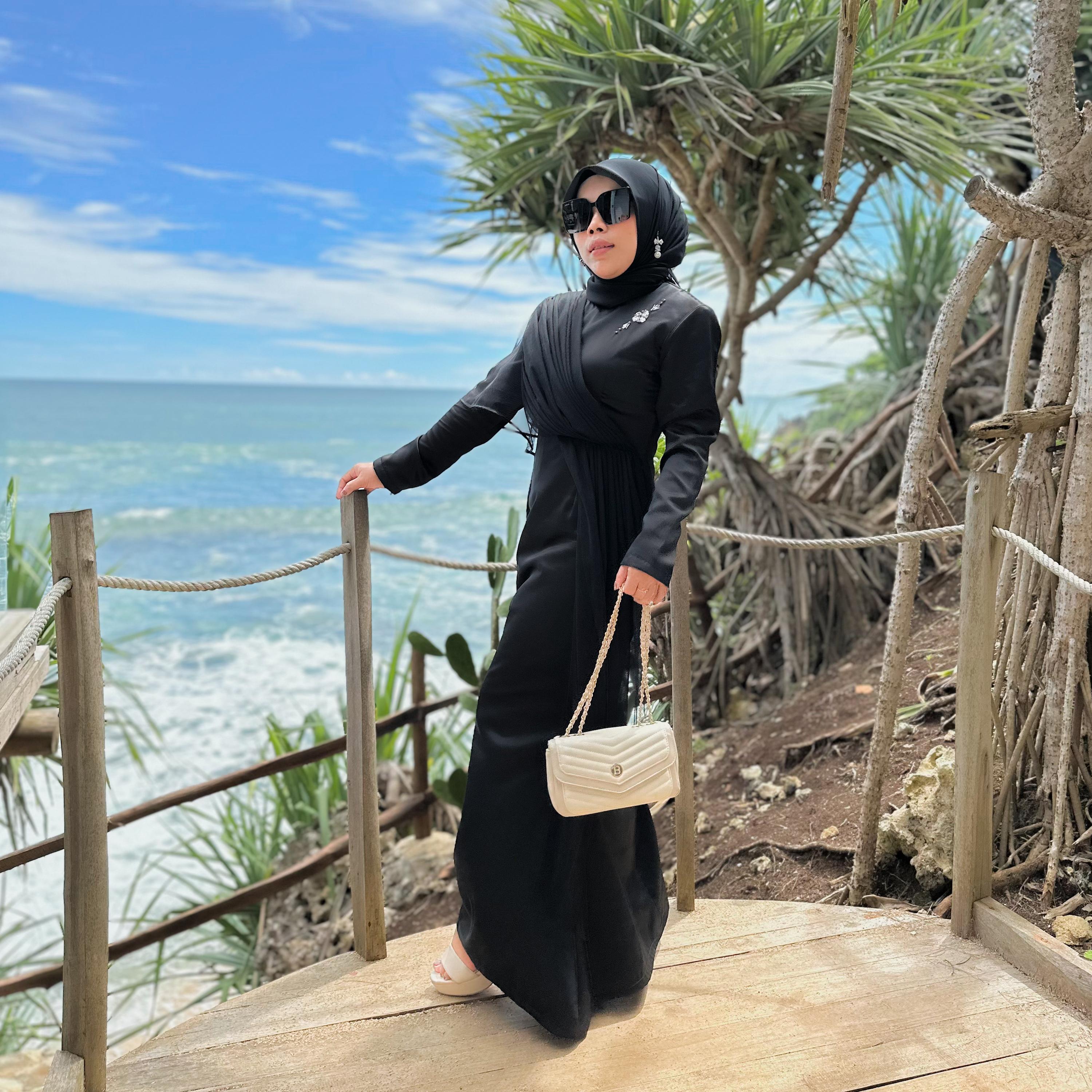 Fazza Dress Kondangan Simpel Rashinta X Dwiwarna