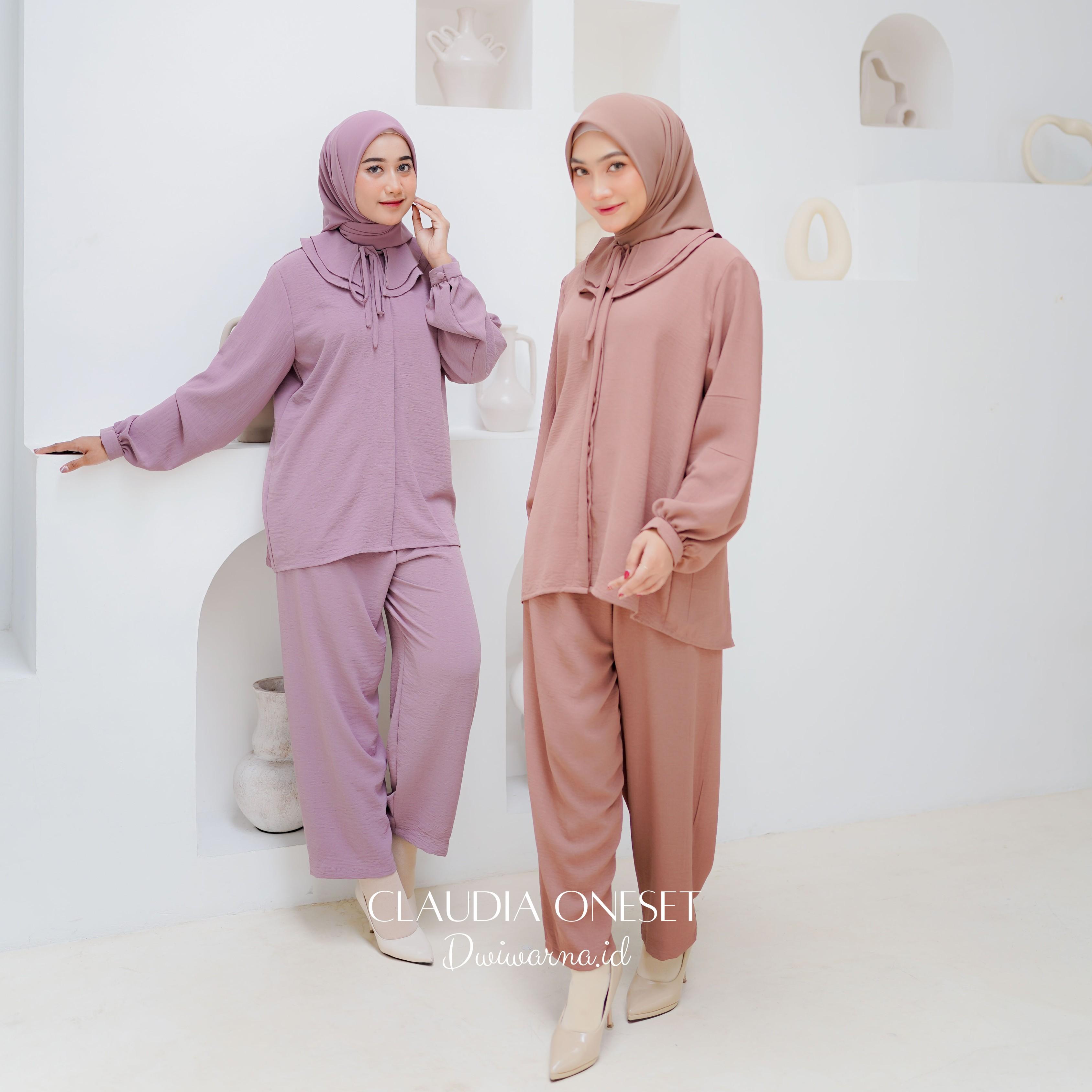 One Set "CLAUDIA" by @Dwiwarna