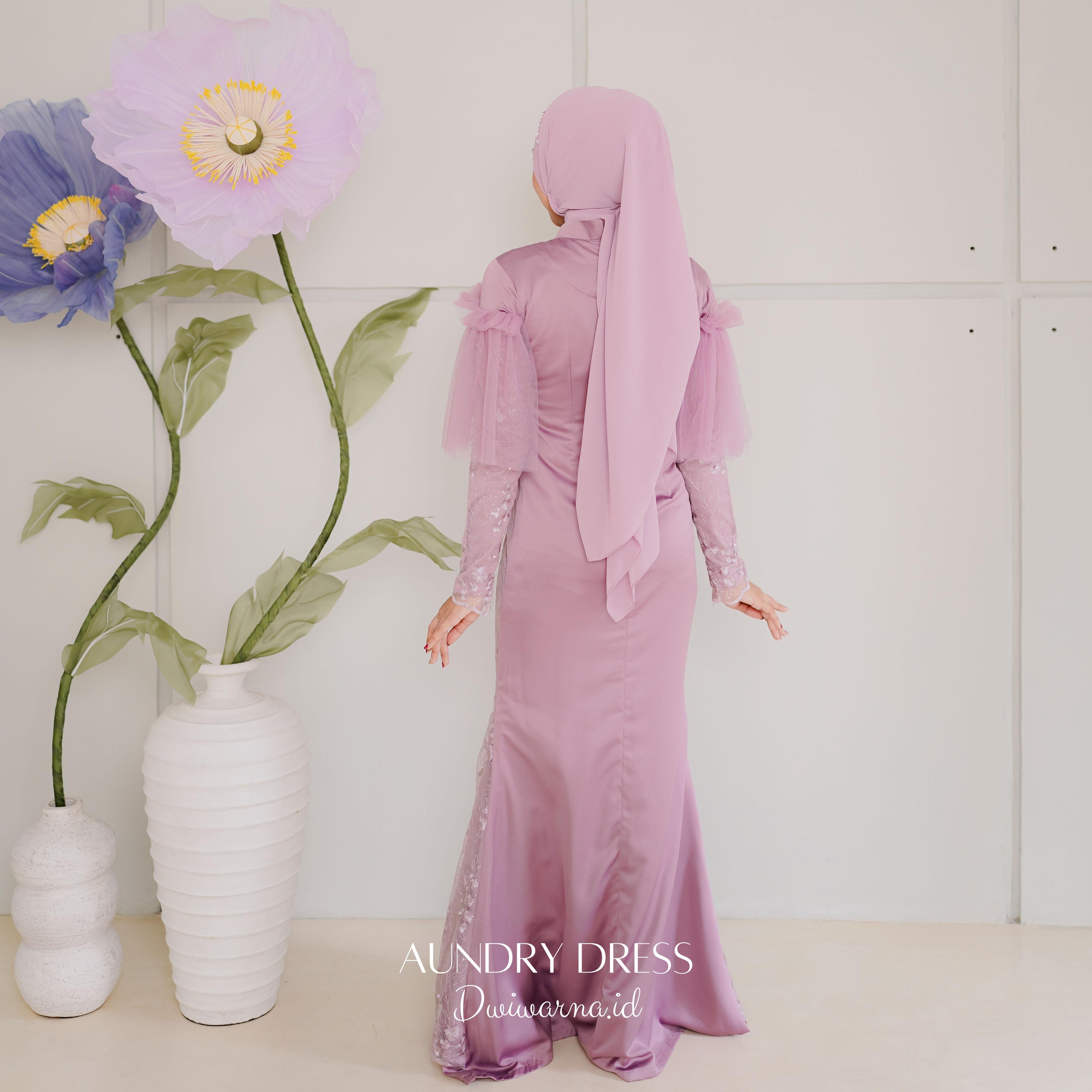 Aundry Dress Kondangan kombinasi Brukat Tile by Dwiwarna Muslim Mutiara