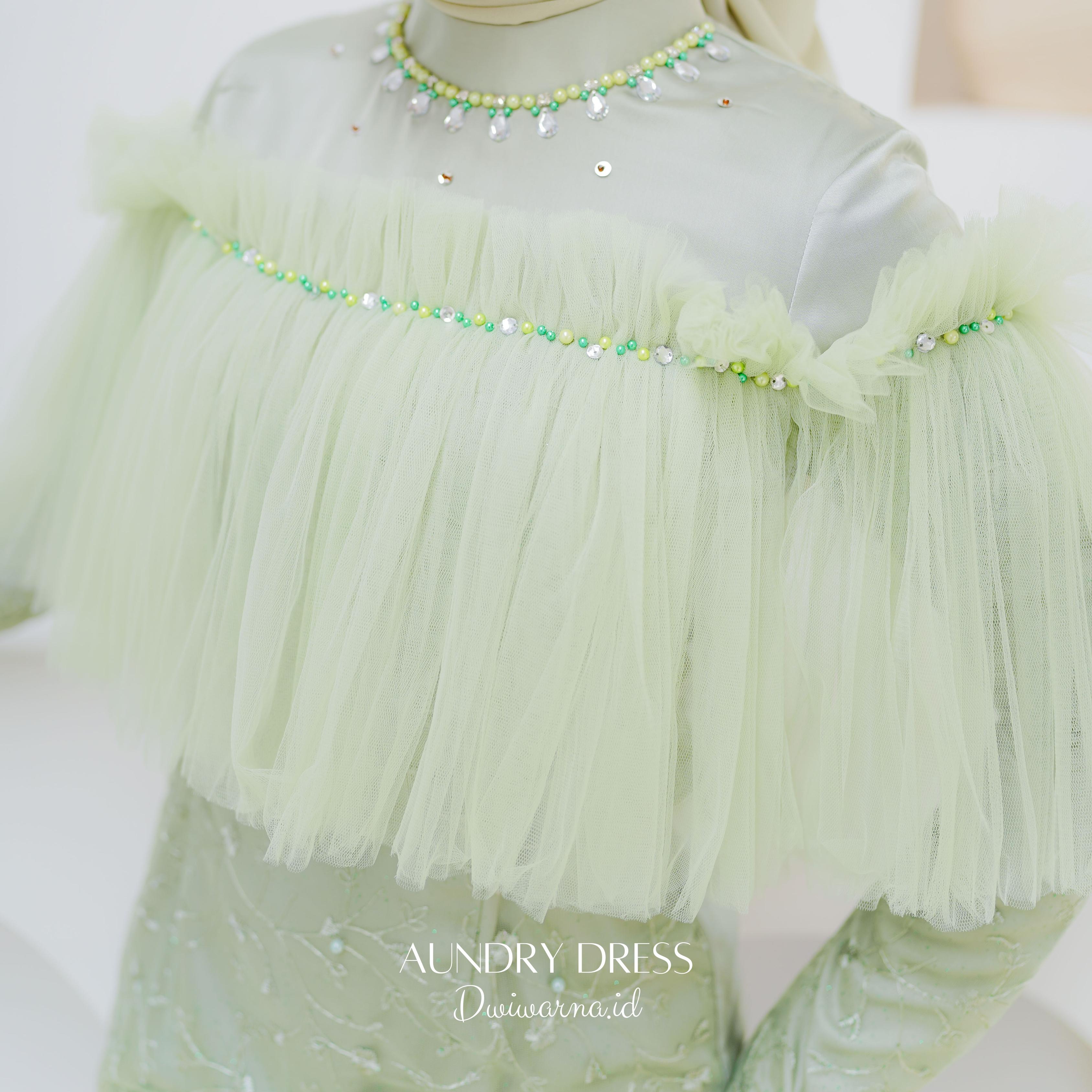 Aundry Dress Kondangan kombinasi Brukat Tile by Dwiwarna Muslim Mutiara